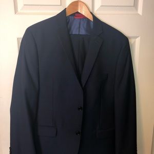 Navy Blue Alfani Suit (Never Worn)